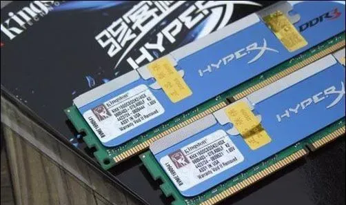 金士顿DDR3 1600 4G骇客神条套装(CL9)